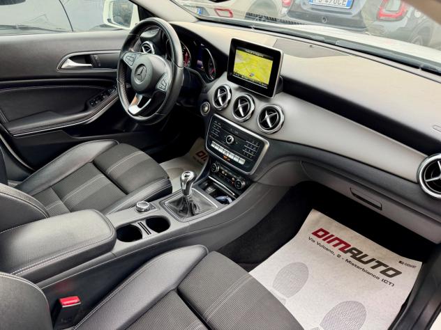 Mercedes-benz GLA 180 d Sport - Foto 7