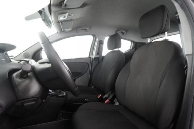 LANCIA Ypsilon Ypsilon 1.2 69 CV 5 porte GPL Ecochic Gold rif. 23679631 - Foto 2