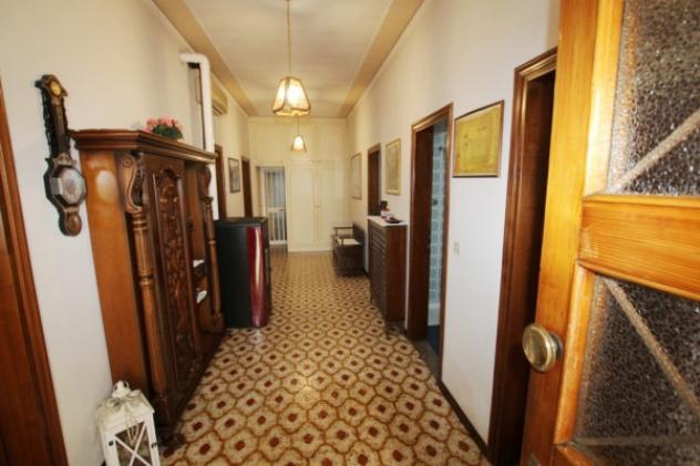 Appartamento di 141 m² con 4 locali e box auto in vendita a Albignasego - Foto 3