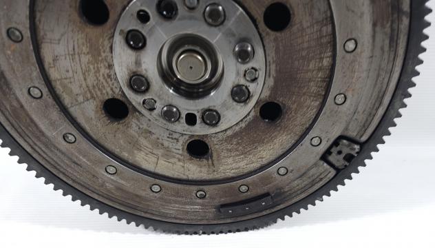 VOLANO BMW X1 Serie (E84) 21207637279 N47D20C Diesel 2000 (0915) - Foto 15