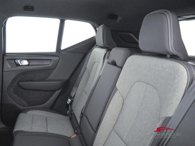 VOLVO XC40 B3 Mild hybrid Benzina Core rif. 23401356 - Foto 10