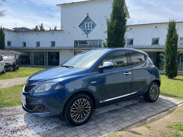 Lancia Ypsilon 1.0 FireFly 70cv S&S Hybrid GOLD - Foto 3