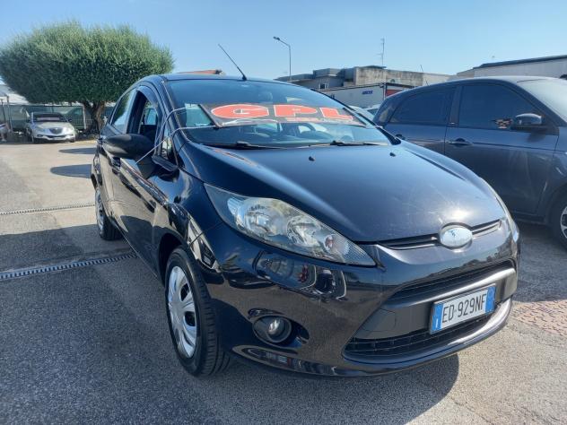 Ford Fiesta 1.2 Gpl Titanium 5 porte - Foto 2