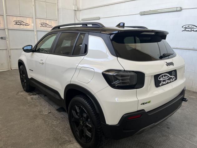 Jeep Avenger 4xe Hybrid 1.2 MHEV 4xe Overland TUA DA 289,00 AL MESE - Foto 4