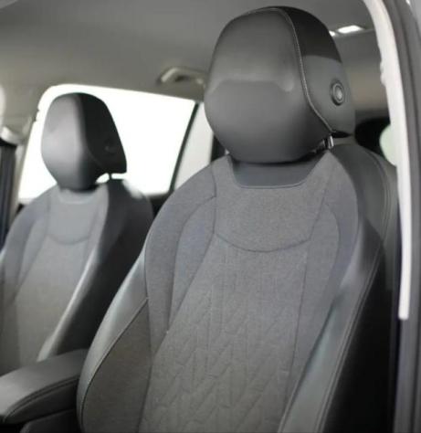 NEW VOLKSWAGEN - Tiguan 2.0 tdi Life 150cv dsg - Foto 6