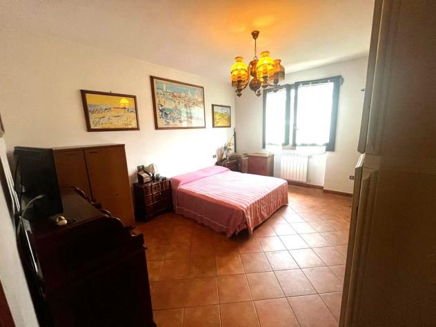 BIFAMILIARE di 5 vani e di 120 mq (CAMPI BISENZIO) rif. L1367 - Foto 19