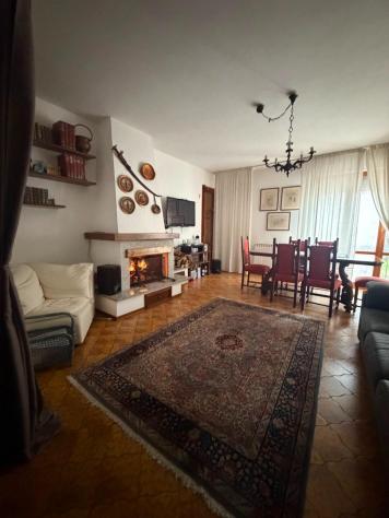 Appartamento in vendita a Avenza - Carrara 110 mq Rif: 1412615