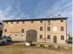 Casa indipendente di 500 m² con più di 5 locali e box auto doppio in vendit &hellip;