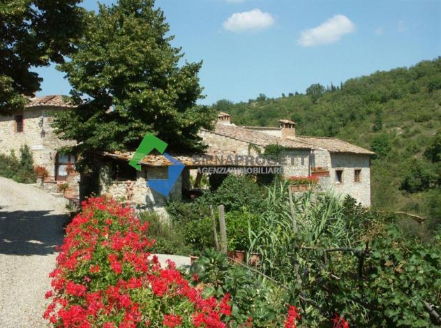 Splendido casale in pietra con piscina privata a Castellina in Chianti, Toscana. - Foto 7