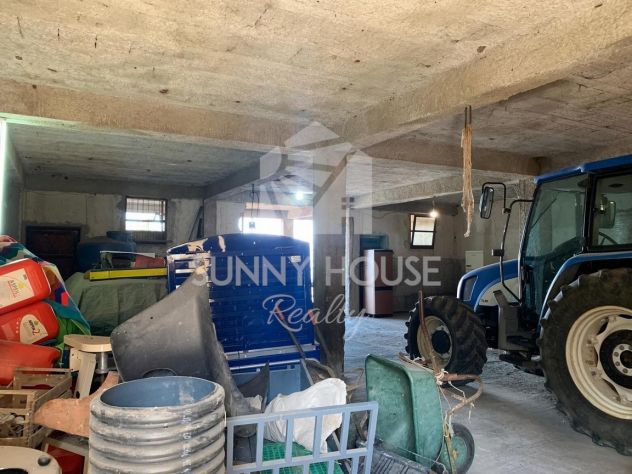 Proprietà rurale di circa 900 m² con 22 ettari di terreno - Foto 10
