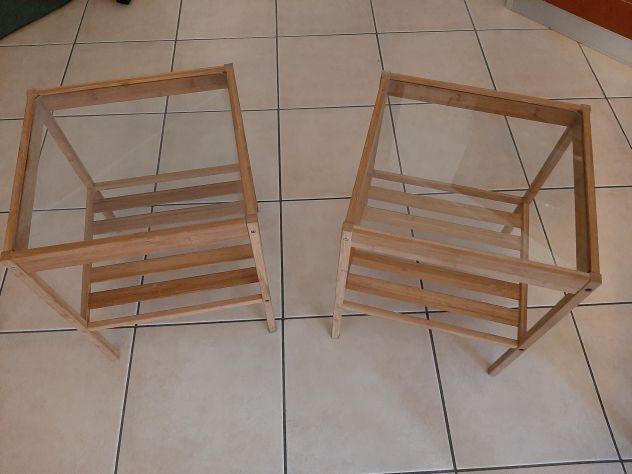 2 COMODINI IN LEGNO CON RIPIANO IN VETRO dim 34 x 34
