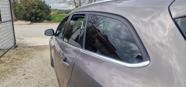Ford Focus 2.0 TDCi 115 CV Powershift SW Titanium - Foto 9