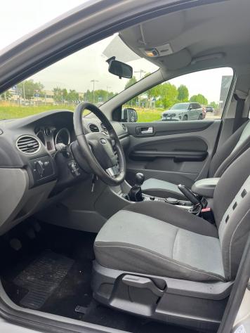 Ford Focus Focus+ 1.6 TDCi (90CV) SW - Foto 8