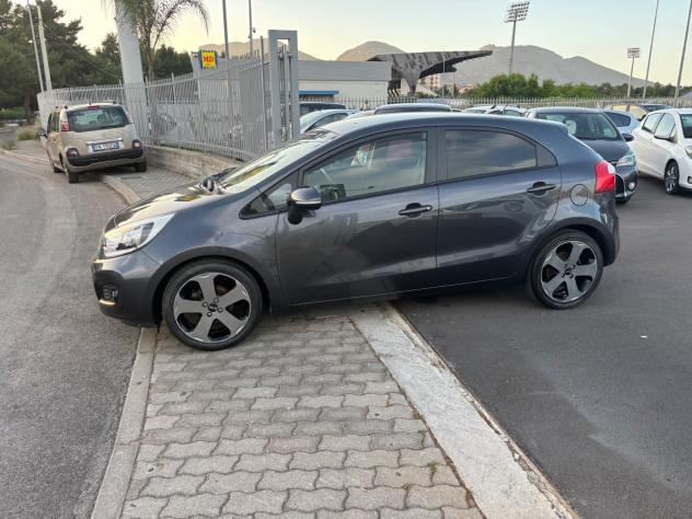 Kia Rio 1.1 CRDi WGT 5p. EX PLUS - Foto 2