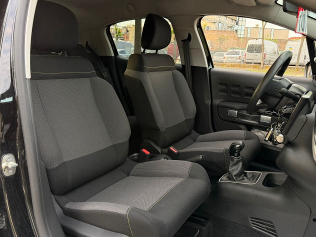 Citroën C3 C3 1.2 Shine 83cv "NERO TETTO bianco “ - Foto 9