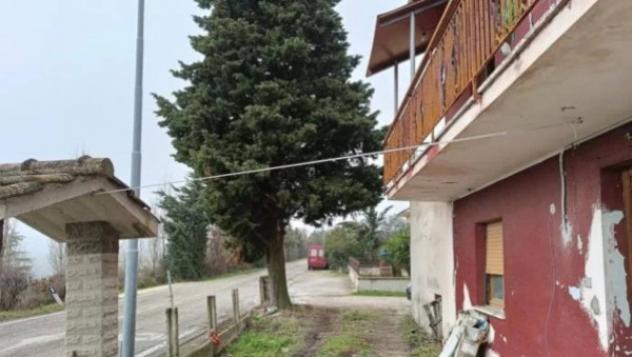 Immobile in asta di 179 m² con più di 5 locali in vendita a Terre Roveresche - Foto 4