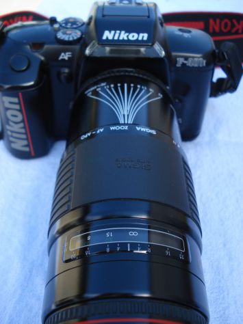 MACCHINA FOTOGRAFICA NIKON CON OBBIETTIVO 70 x 210 - Foto 5