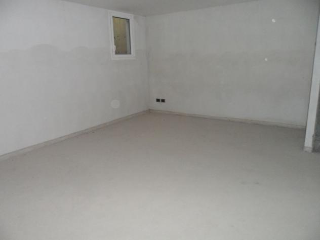 APPARTAMENTO di 3 vani e di 120 mq (CAVENAGO DI BRIANZA) rif. IGC 3 LOCALI CON TAVERNA - Foto 5