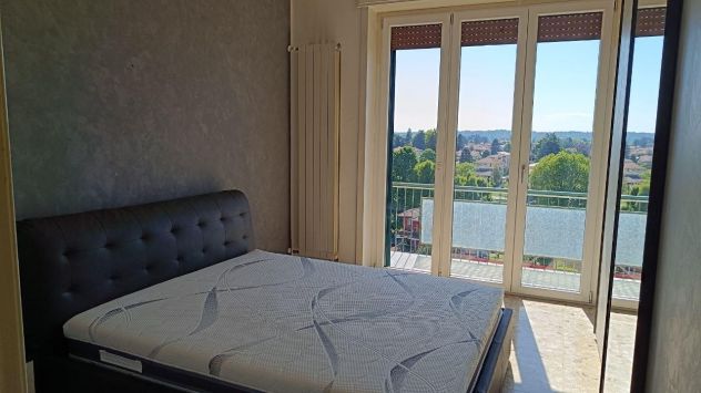 Trilocale ristrutturato con ampio balcone 750euro - Foto 7