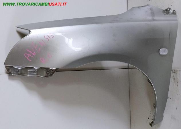 PARAFANGO ANT.S. GRIGIO MET. 999-U1308639 Carrozzeria  Lamierati esterni  Fiancate  Parafango ant. TOYOTA - AVENSIS 4 porte / SW - 01-05-2003 - 01-12-