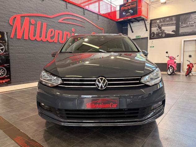 Volkswagen Touran 7 Posti 2.0 TDI SCR Executive DSG chilometri certificati Casamadre, possibilità di estensione garanzia Casamadre. - Foto 2