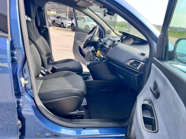Lancia Ypsilon 1.0 FireFly 5 porte S&S Hybrid Gold - Foto 6