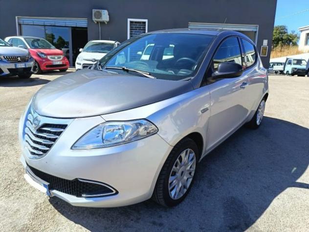 LANCIA Ypsilon 1.2 69 CV 5 porte Platinum rif. 24088575