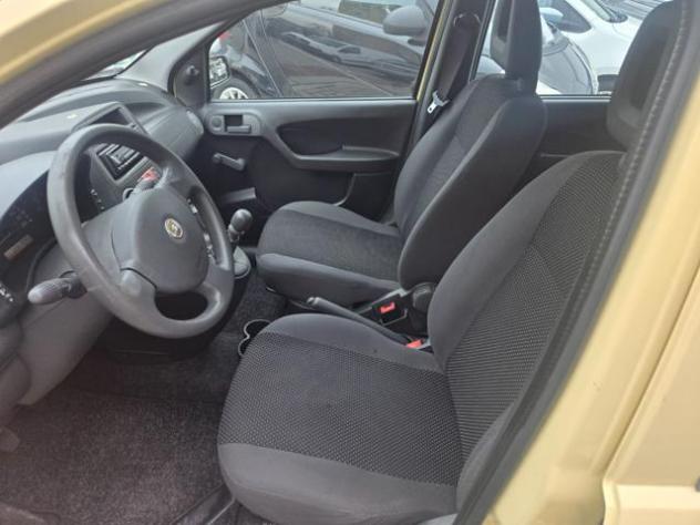 FIAT Panda 1.1 Active rif. 24182339 - Foto 10