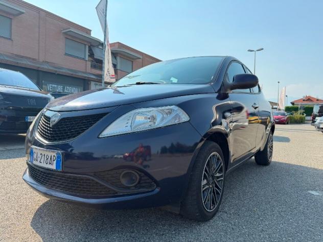 LANCIA Ypsilon 3ª serie Ypsilon 1.2 69 CV 5 porte GPL Ecochic Gold - Foto 2