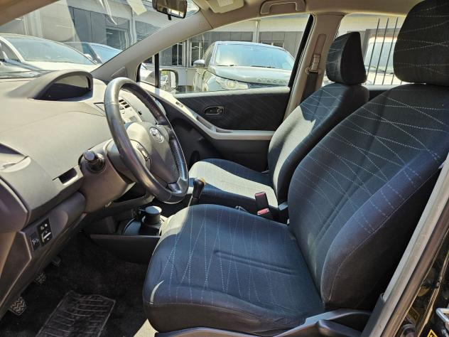 Toyota Yaris Yaris 5p 1.0 Sol - Foto 7