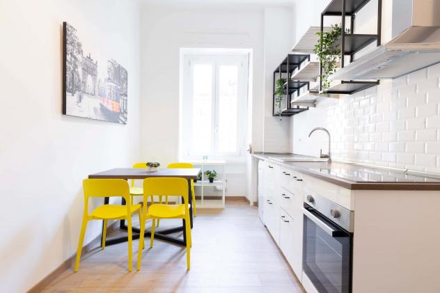 Corso Buenos Aires 45- 3 Bedroom apartment