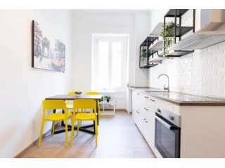 Corso Buenos Aires 45- 3 Bedroom apartment