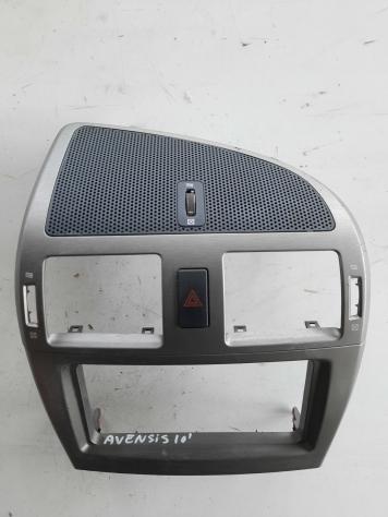 CONSOLE CENTRALE TOYOTA Avensis Berlina 3° Serie (0918)