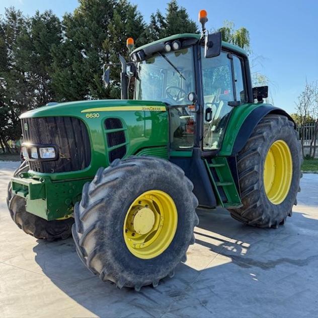 JOHN DEERE 6630 - Foto 2