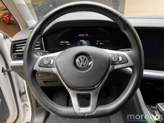 VOLKSWAGEN Touareg 3.0 V6 TDI 231 CV Advanced R-Line Exterior Pack ti rif. 18472453 - Foto 9