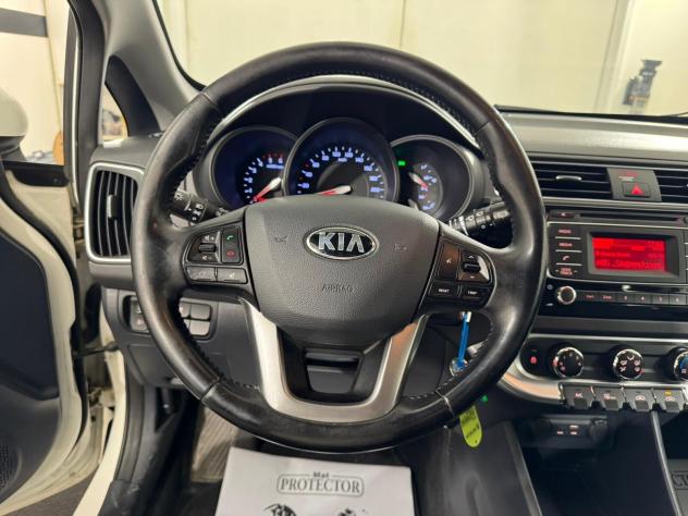 Kia Rio 1.1 CRDi 5p.S&S*NEOPATENTATI* - Foto 9