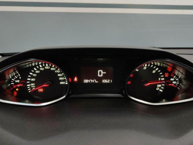 Peugeot 308 II 2013 5p 1.6 bluehdi Active s&s 100cv - Foto 8