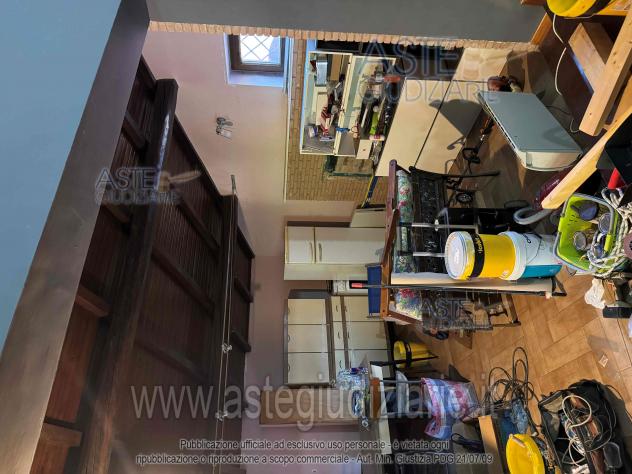 IMMOBILI-IMMOBILE RESIDENZIALE-Via Santa Maria, 33 - Foto 2