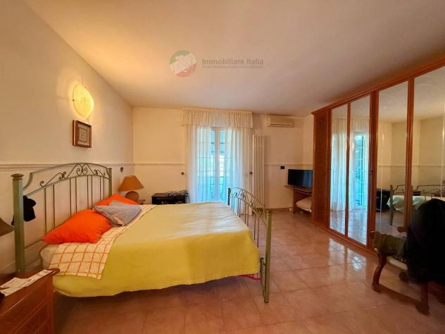 Villa bifamiliare - San Giovanni in Marignano . Rif.: A 106 - Foto 10