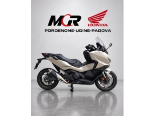 HONDA Forza 750 Standard rif. 24185613