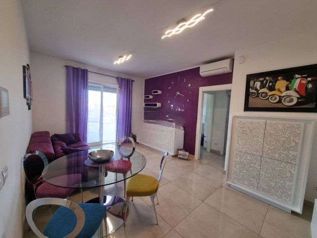 PRENESTINA COLLATINA TRILOCALE ARREDATO CON TERRAZZO PRIVATO. - Foto 8