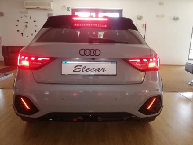 AUDI A1 citycarver 30 TFSI S tro. Identity Contrast s line rif. 23892736 - Foto 6