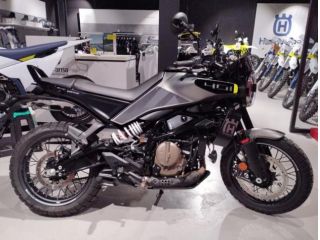 HUSQVARNA Svartpilen 401 Svartpilen 401