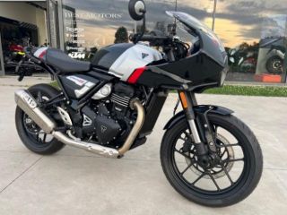 TRIUMPH Thruxton 400 rif. 23656715