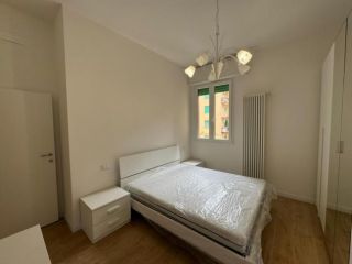 Stanza in appartamento in affitto a Bologna