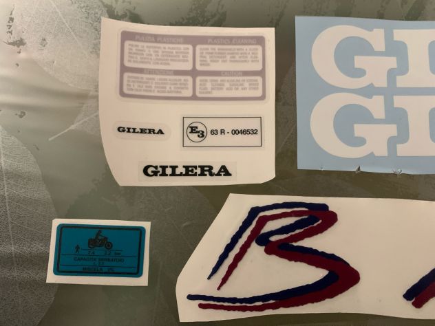 Gilera bullit kit adesivi telaio viola - Foto 2