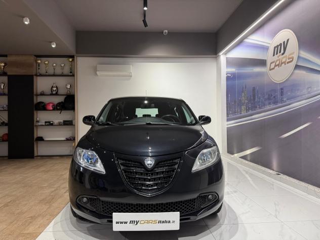 Lancia Ypsilon 1.2 69 CV 5 porte S&S Platinum