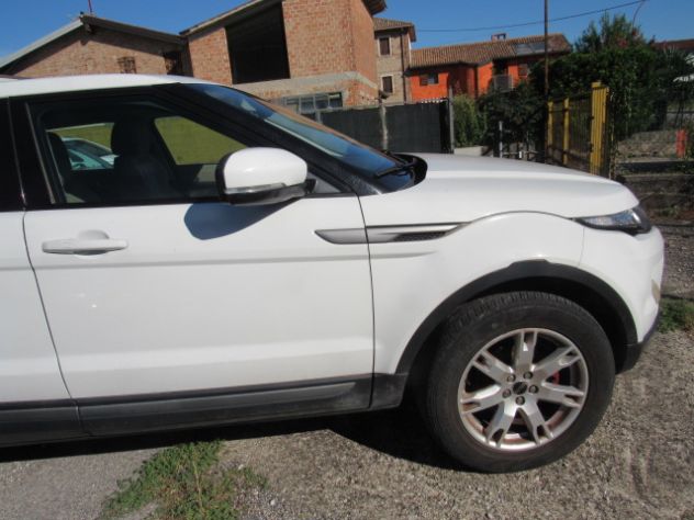 LAND ROVER RANGE EVOQUE 2.2 TD4 5 P. PRESTIGE - Foto 4