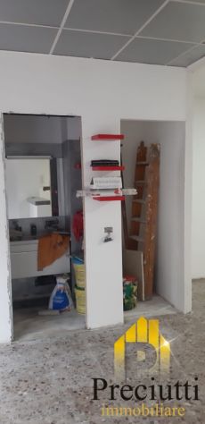 BRAVETTA VIA SOGLIANO NEGOZIO IN LOCAZIONE - Foto 7