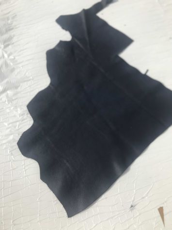 Scampolo pelle vitello bottalato bleu - Foto 8